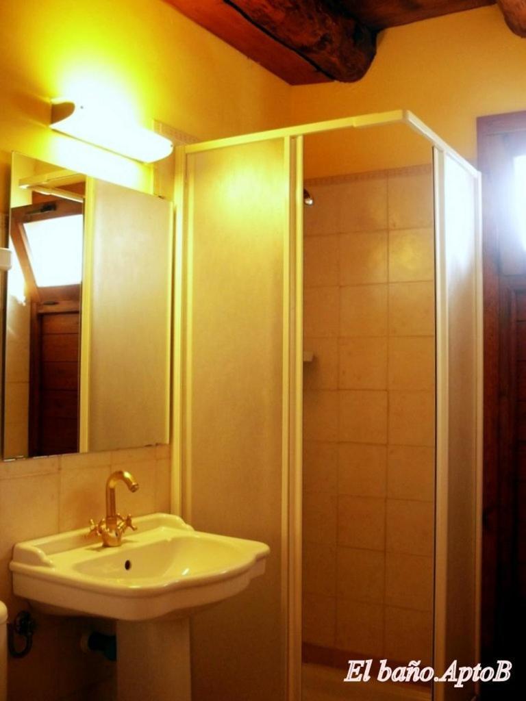 Casa Mur Artesania Lecina Bagian luar foto